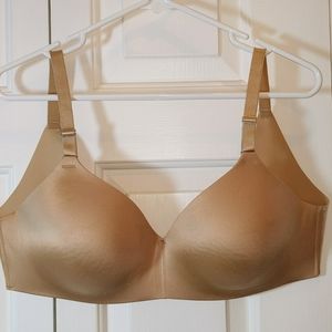 Soma Vanishing Back Wireless Bra 38C RN 79984 Tan Beige